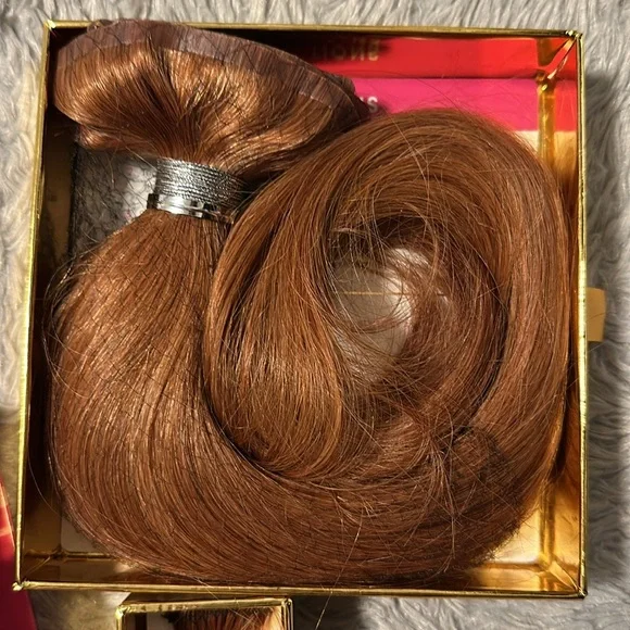 Glam Seamless Invisi-Clip Hair Extensions